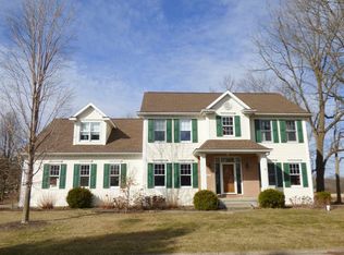 18749 Pudding Ln, South Bend, IN 46614