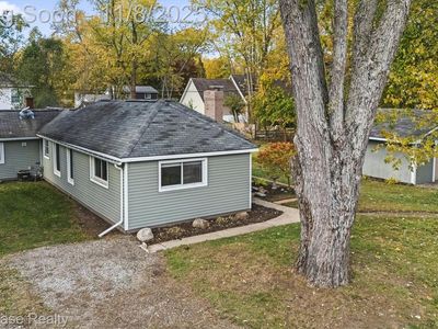 3266 Rio Vista St, Commerce Township, MI, 48382