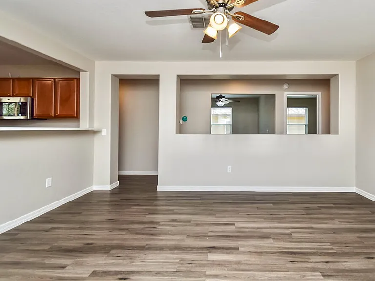 1084 W Calle Del Libro Dorado — Photo 4