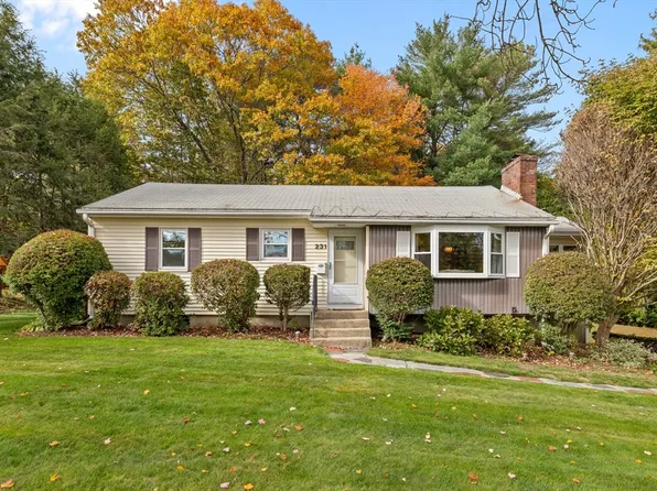 231 Central St, Framingham, MA 01701