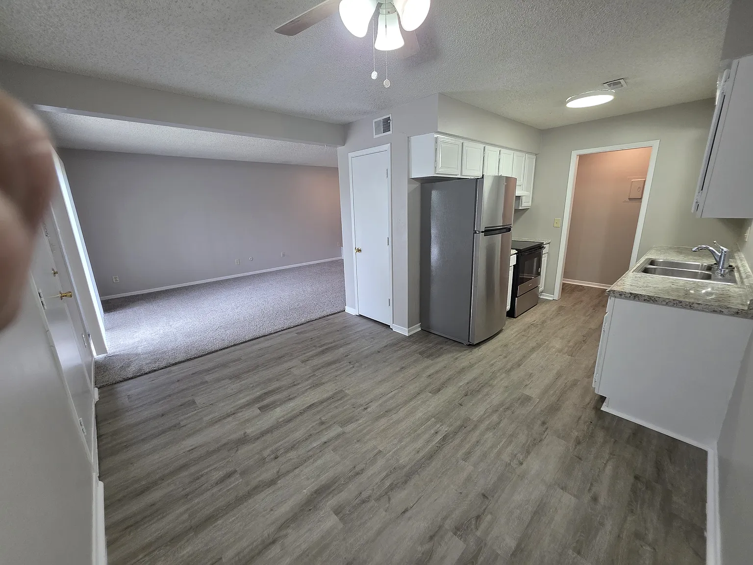 2 bed, 875 sqft, $950 — Photo 4