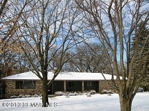 1st image of 580 Oakwood Ln