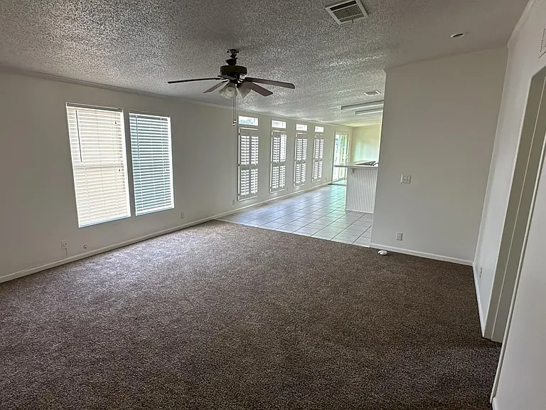 15710 Cypress Garden Dr — Photo 20