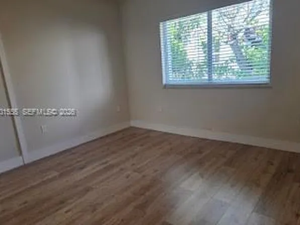 2278 SW 5th St, Miami, FL 33135