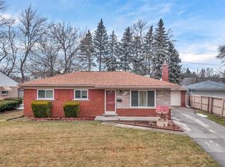 3117 Potomac Ave, Warren, MI 48091
