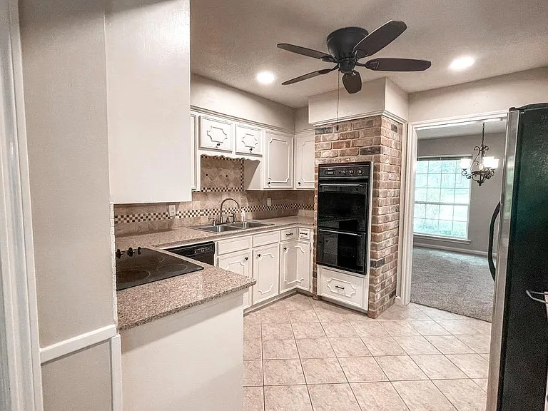 143 Jackrabbit Ln — Photo 8