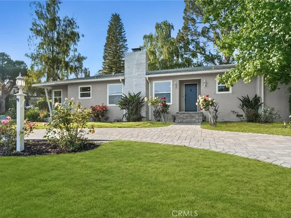 2145 Los Amigos St, La Canada Flintridge, CA 91011