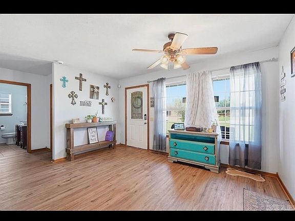 2nd image of 3 Joshua Cir