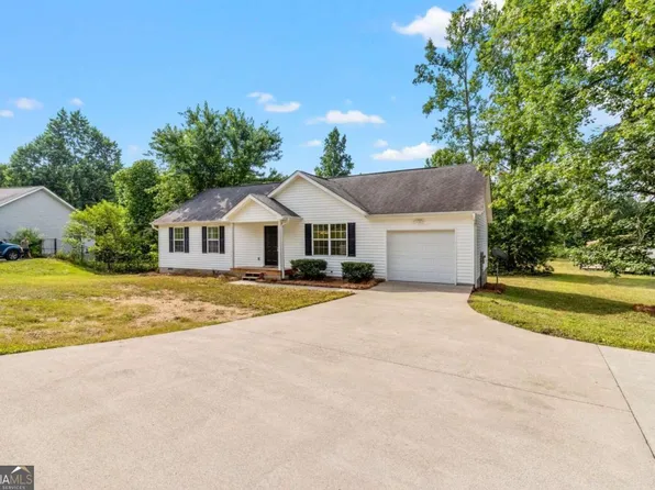 1128 Probasco St N, La Fayette, GA 30728