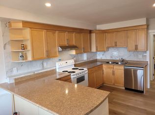 2177 Park Cres, Coquitlam, BC V3J 6T1