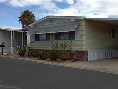 2nd image of 1506 Oak Dr Space 90