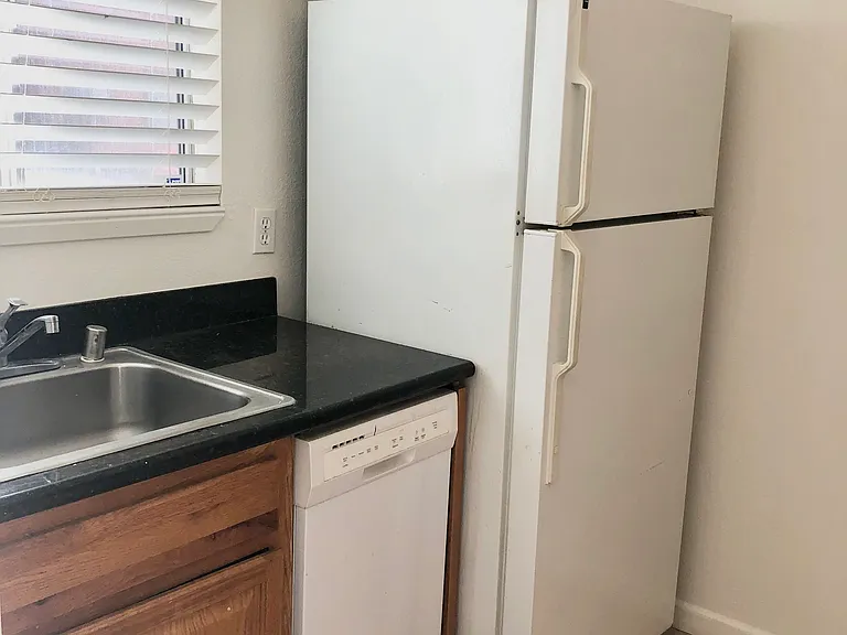 3335 J st — Photo 12