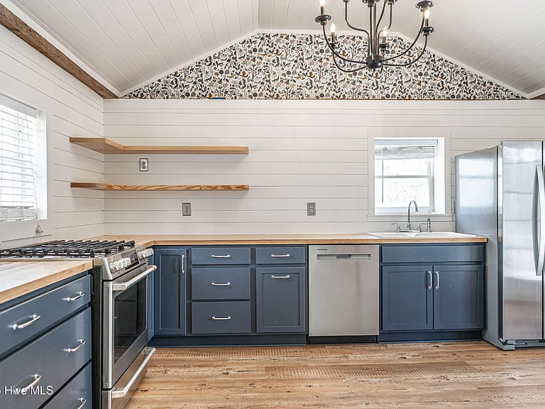 287 Candy Rd — Photo 10