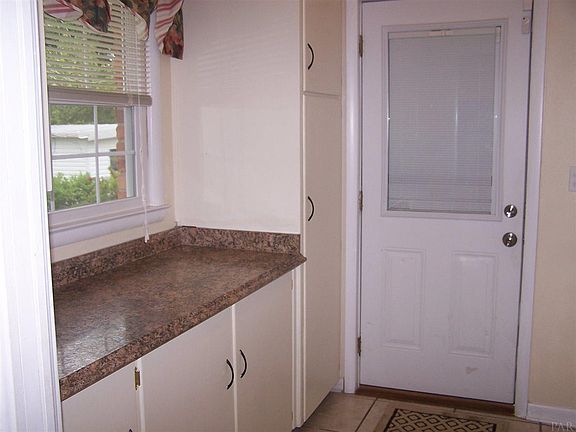 3rd image of 641 Whitney Dr