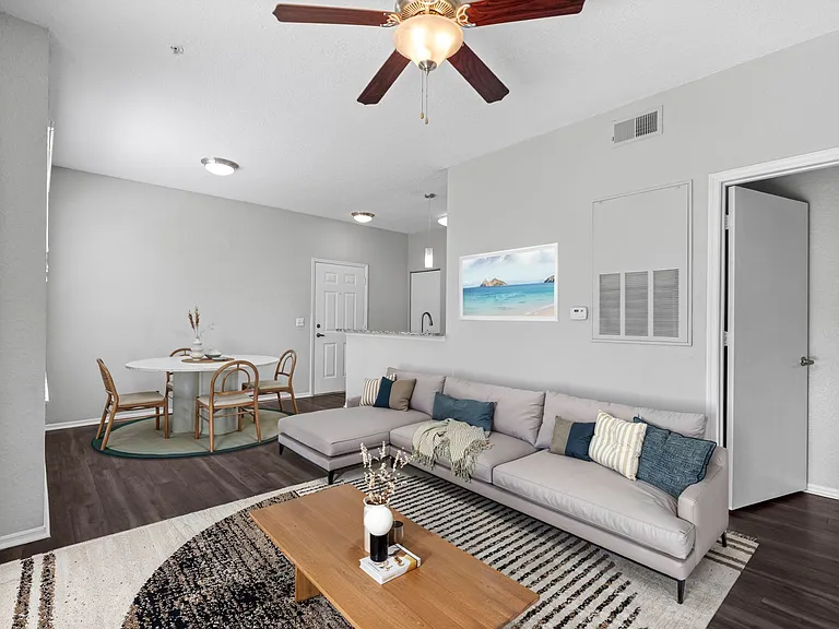 Juniper - 1 Bed / 1 Bath - 761 Sq.Ft.