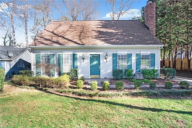 1st image of 8118 Ashwood Dr