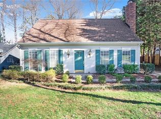 8118 Ashwood Dr, Charlotte, NC 28215