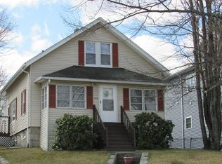 428 Hamilton St, Worcester, MA 01604