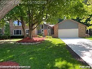 4 bed, 3.0 bath, 2795 sqft, $3,700 — Photo 1