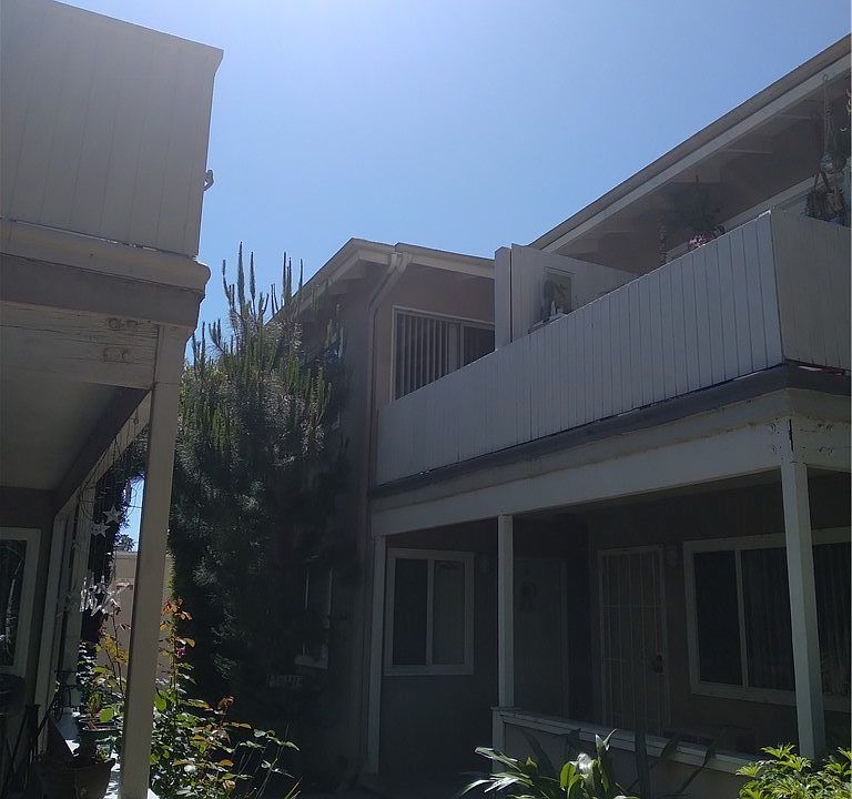 1st image of 5754 Hazeltine Ave