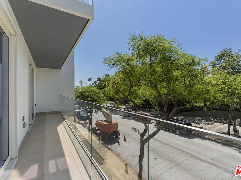 1705 Ocean Ave #212 — Photo 18