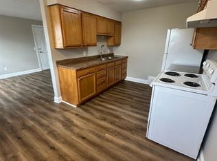 Maplewood Apartments, Davenport, IA 52806
