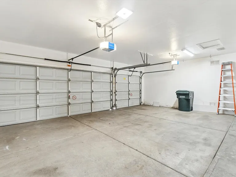 5222 E Danbury Rd — Photo 23