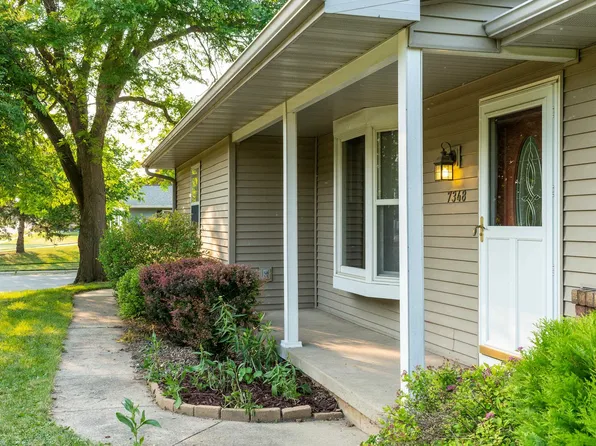 7348 Century Pl, Middleton, WI 53562