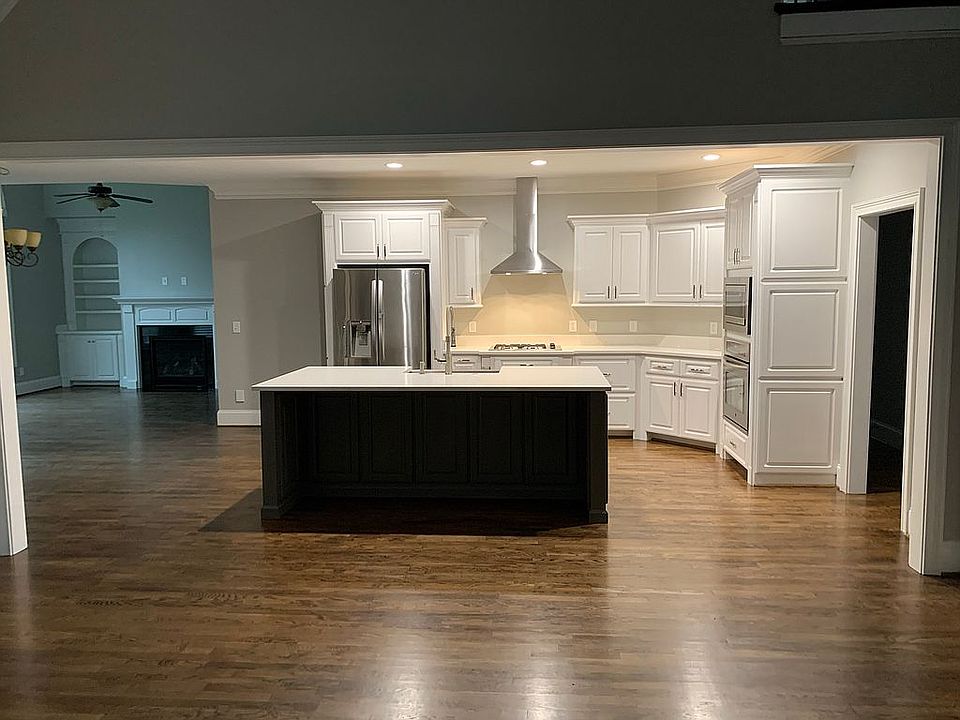 1st image of 208 Dairwood Dr