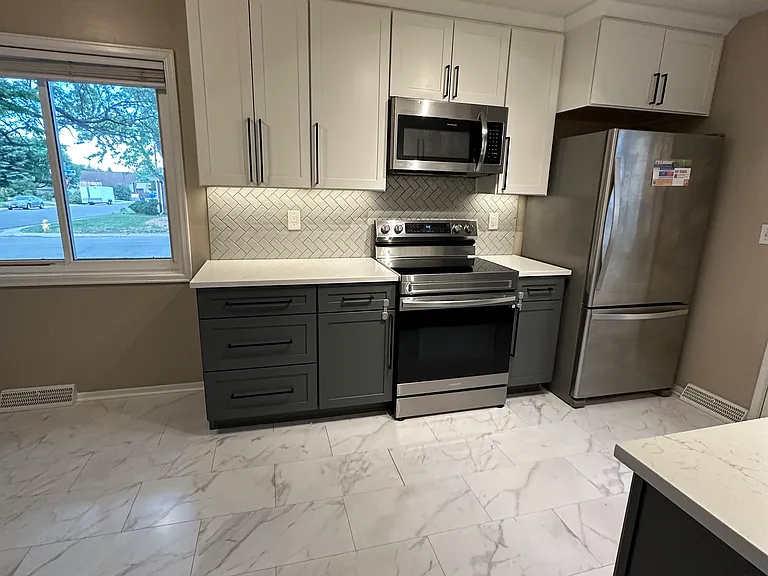 1305 S Benton St — Photo 8