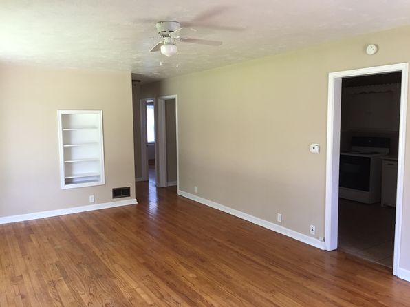 2424 Highland Ave