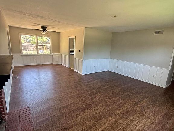3rd image of 3612 40th St