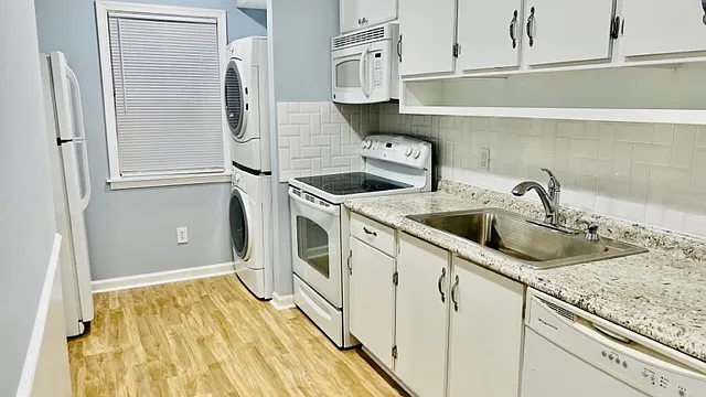 101 Scott Ln — Photo 10