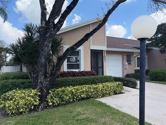 2nd image of 8107 Summerbreeze Ln