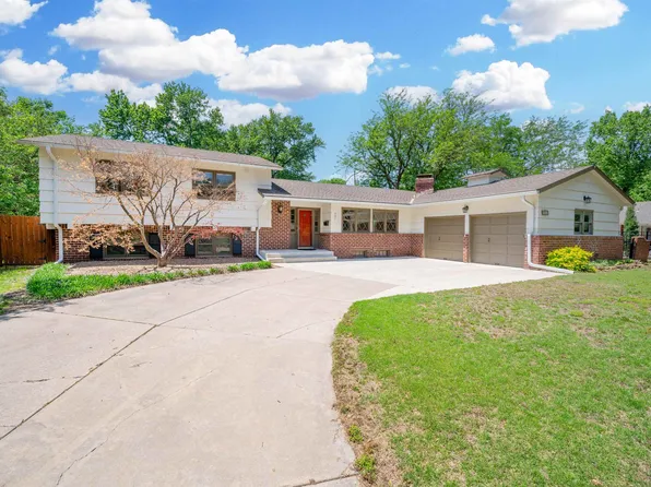 731 N Stratford Rd, Wichita, KS 67206