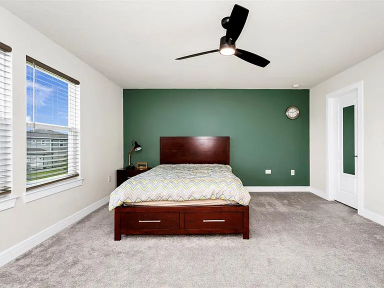 5433 Keaton Springs Dr — Photo 32