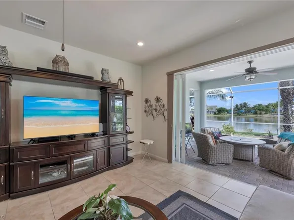 20091 Tavernier DR, ESTERO, FL 33928