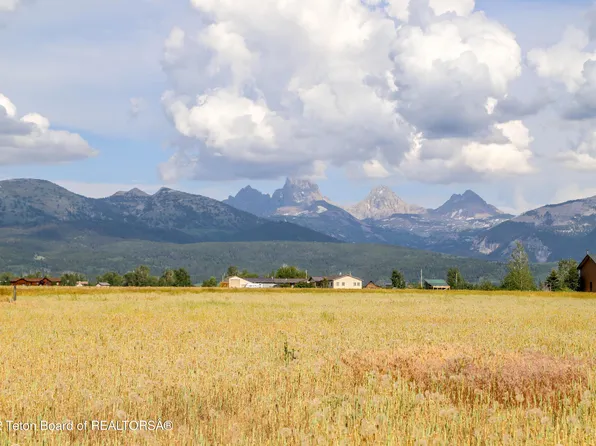 605 Wild Horse Dr, Tetonia, ID 83452