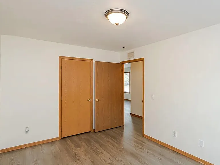 411 Waybridge Rd — Photo 21