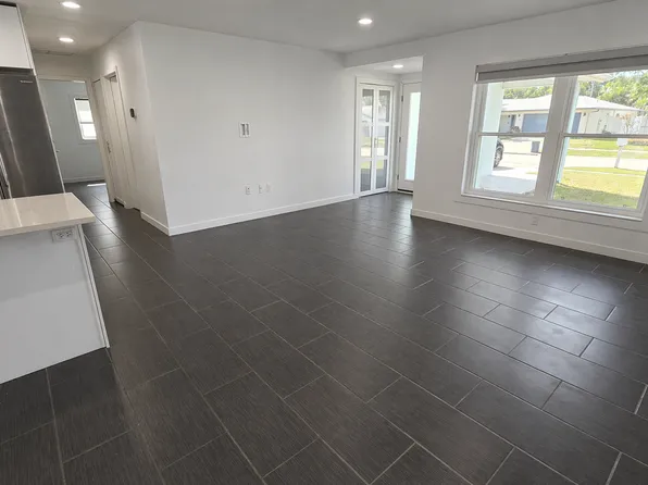 7315 118th Ter, Largo, FL 33773