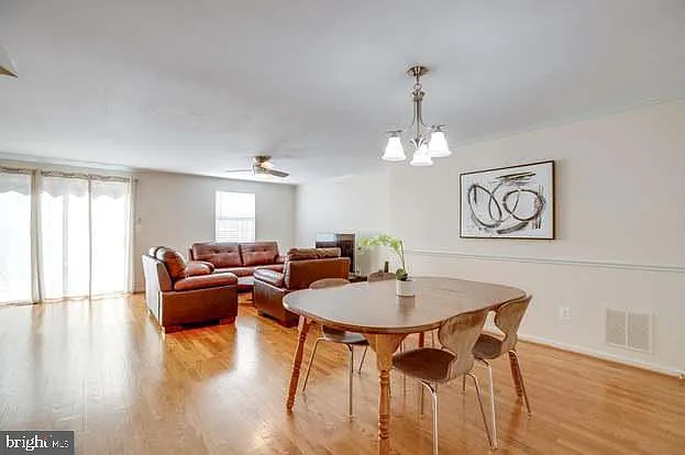 8931 Park Forest Dr — Photo 9
