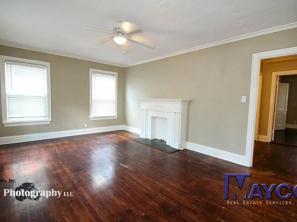 656 Kirby Pl