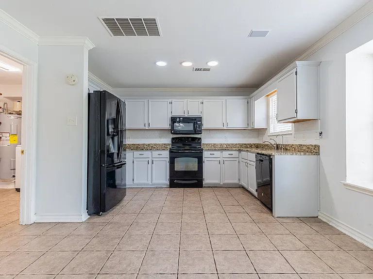 10703 Tiger Chase — Photo 15