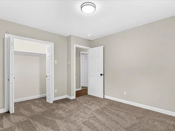 524 W Bywood Dr, Durham, NC 27712