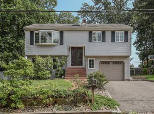 101 Alfred St, Edison, NJ 08820