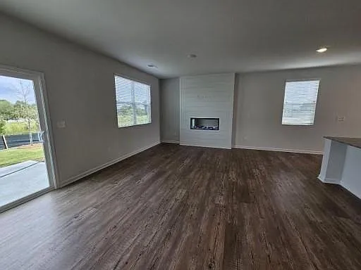 5161 Sidney Square Dr — Photo 4