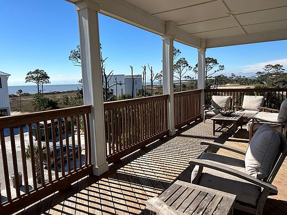 4th image of 109 Curve Rd