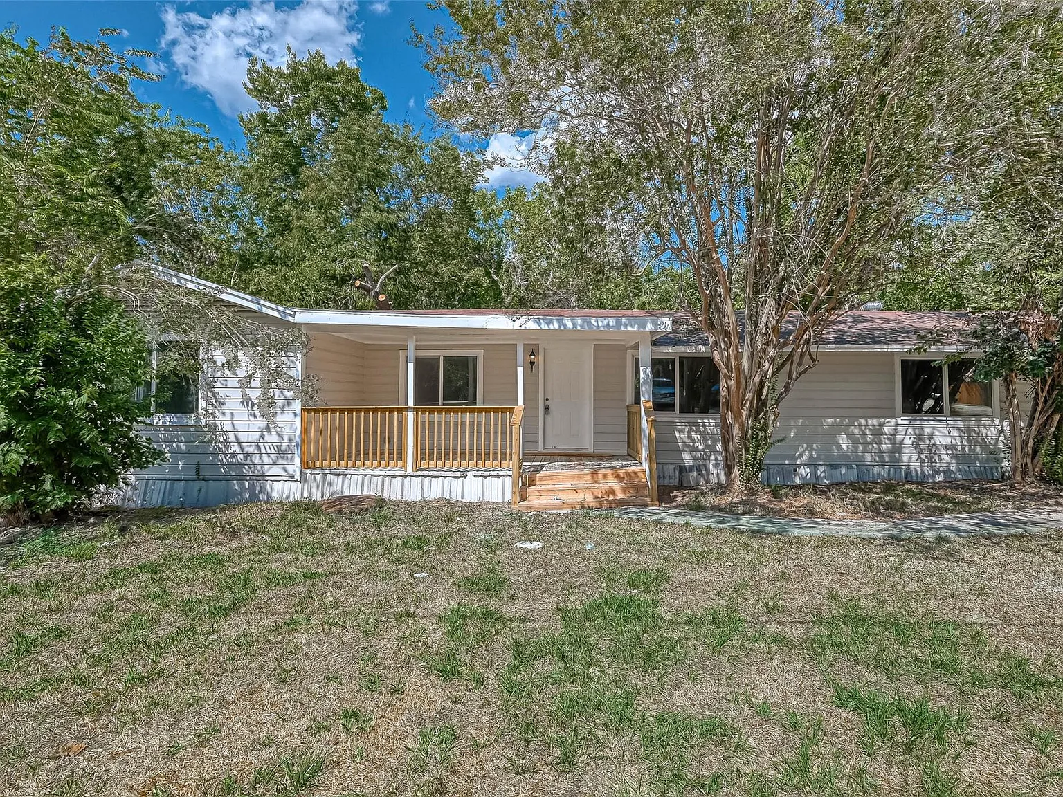 3 bed, 1.5 bath, 1658 sqft, $1,550 — Photo 4