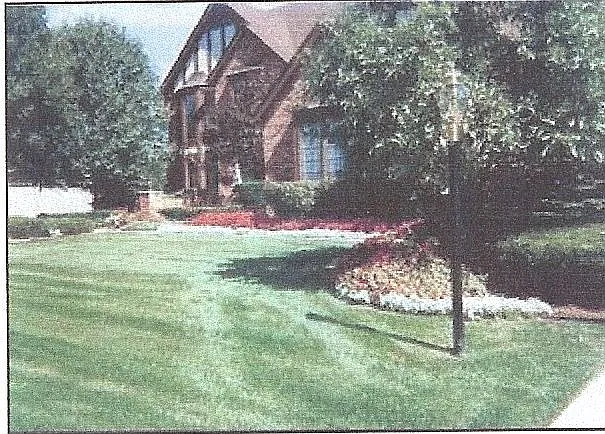 4568 Odette Ct photo 1