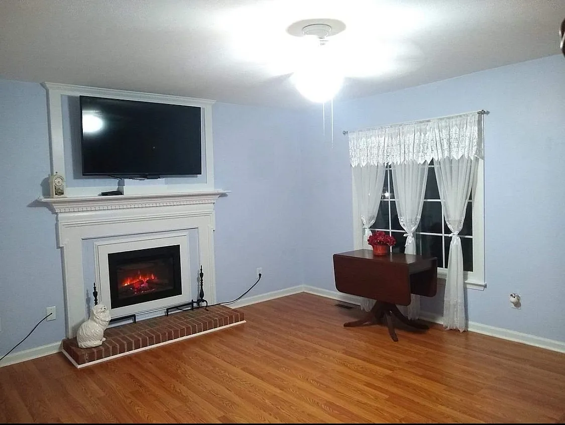 3 bed, 1800 sqft, $2,650 — Photo 1